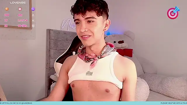 Snapshot of niico_prince chatting on 7, 6, 2026 niico prince online show from 7, 6, 2026