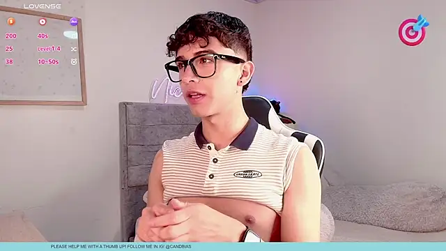 Snapshot of niico_prince chatting on 6, 7, 2026 niico prince online show from 6, 7, 2026