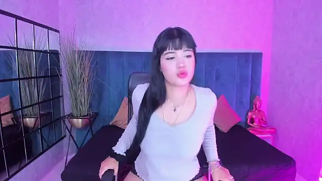 Antoniajblair online show from 22, 4, 2026