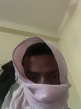 Snapshot of saura545 chatting on 26, 3, 2026 saura545 online show from 26, 3, 2026