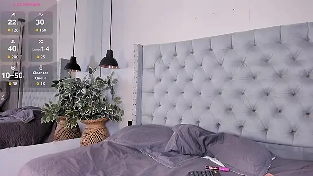 Snapshot of ivy_leee chatting on 6, 5, 2026 ivy leee online show from 6, 5, 2026