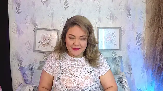 Snapshot of Natashablade__ chatting on 13, 5, 2026 Natashablade online show from 13, 5, 2026
