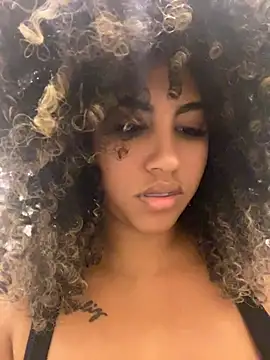 Snapshot of Kendra_curly chatting on 17, 7, 2026 Kendra curly online show from 17, 7, 2026