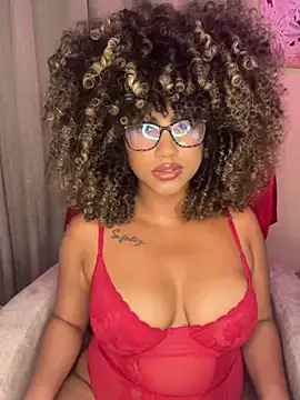 Snapshot of Kendra_curly chatting on 4, 6, 2026 Kendra curly online show from 4, 6, 2026
