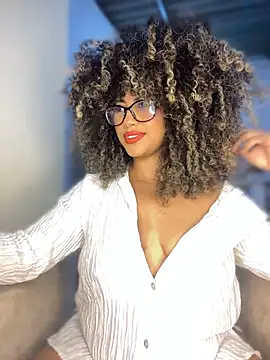 Snapshot of Kendra_curly chatting on 19, 7, 2026 Kendra curly online show from 19, 7, 2026