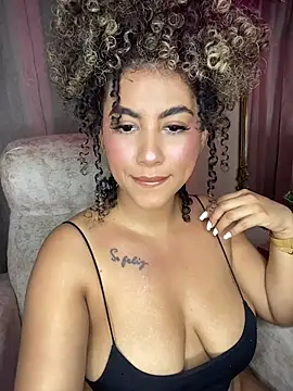 Snapshot of Kendra_curly chatting on 25, 6, 2026 Kendra curly online show from 25, 6, 2026