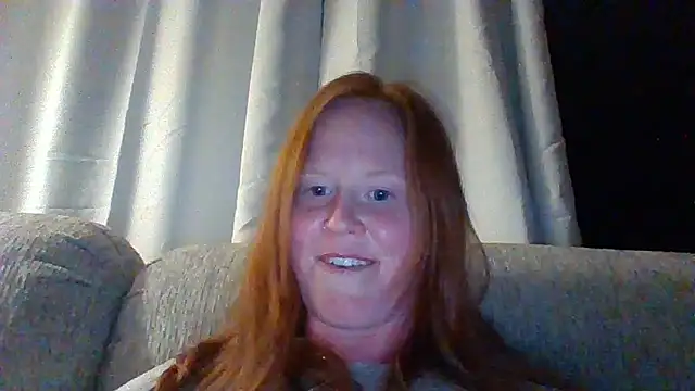 Snapshot of RedVelvetVixen chatting on 26, 3, 2026 RedVelvetVixen online show from 26, 3, 2026