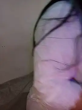 Snapshot of orla-love chatting on 15, 5, 2026 orla-love online show from 15, 5, 2026