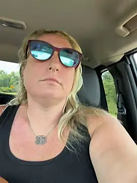 Snapshot of sweetkacibaby chatting on 10, 7, 2026 sweetkacibaby online show from 10, 7, 2026