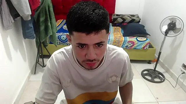 Snapshot of Jairito_989 chatting on 7, 7, 2026 Jairito 989 online show from 7, 7, 2026