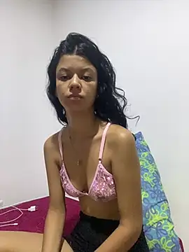 Nia Roswell online show from 31, 3, 2026