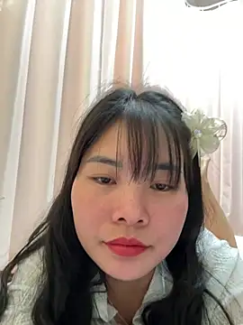 Snapshot of Naked-xx chatting on 4, 5, 2026 Naked-xx online show from 4, 5, 2026