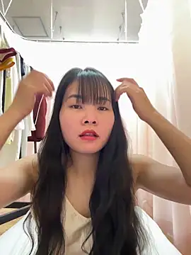 Snapshot of Naked-xx chatting on 25, 5, 2026 Naked-xx online show from 25, 5, 2026