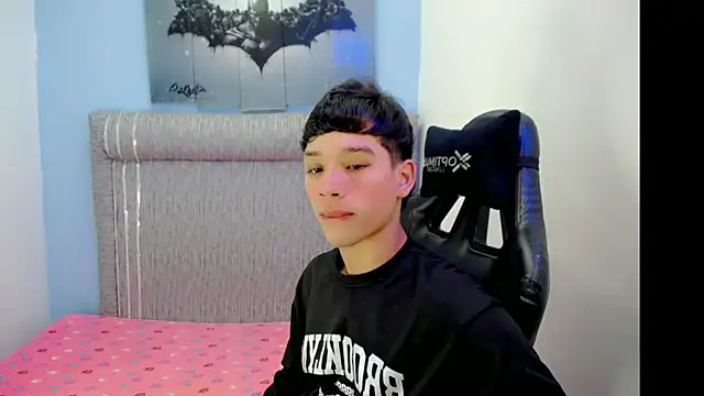 Snapshot of Angelito_66 chatting on 5, 4, 2026 Angelito 66 online show from 5, 4, 2026