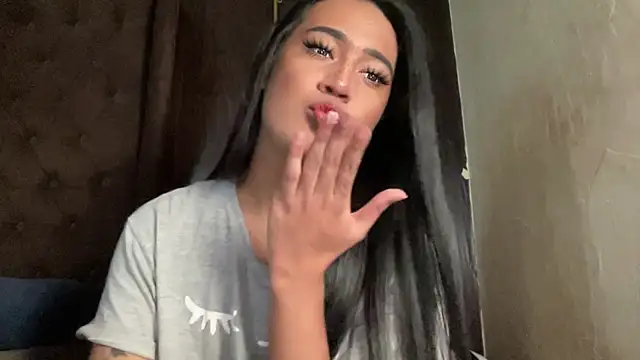 theonlycindy online show from 7, 4, 2026