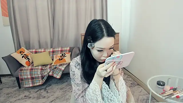 Amai Tsumi online show from 24, 4, 2026