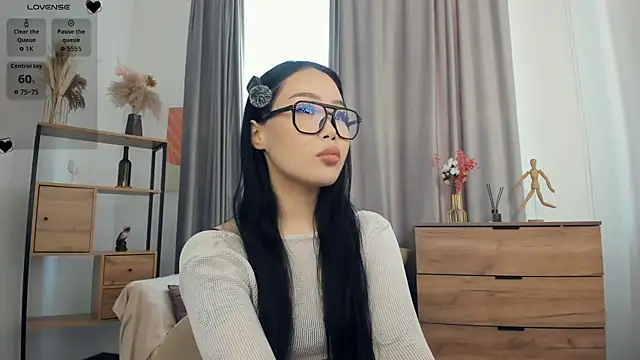 Snapshot of Amai_Tsumi chatting on 13, 6, 2026 Amai Tsumi online show from 13, 6, 2026
