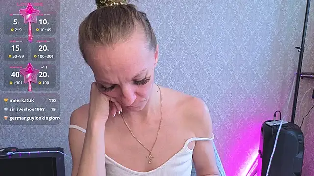 jesica mooonn online show from 31, 3, 2026