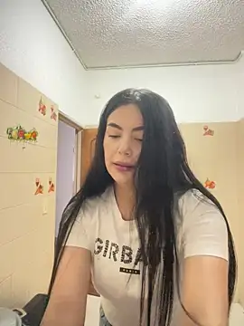 Snapshot of Cami_olarte chatting on 30, 5, 2026 Cami olarte online show from 30, 5, 2026