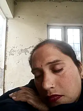 Raanieoy012 online show from 27, 3, 2026