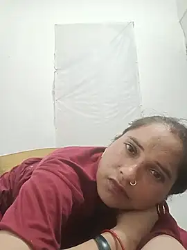 Snapshot of Raanieoy012 chatting on 4, 7, 2026 Raanieoy012 online show from 4, 7, 2026