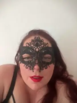 Snapshot of bella2399 chatting on 8, 5, 2026 bella2399 online show from 8, 5, 2026