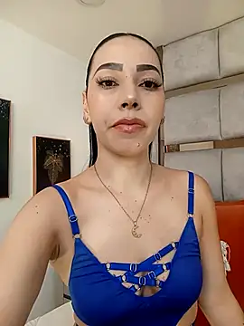 AmbarJenssen online show from 8, 4, 2026