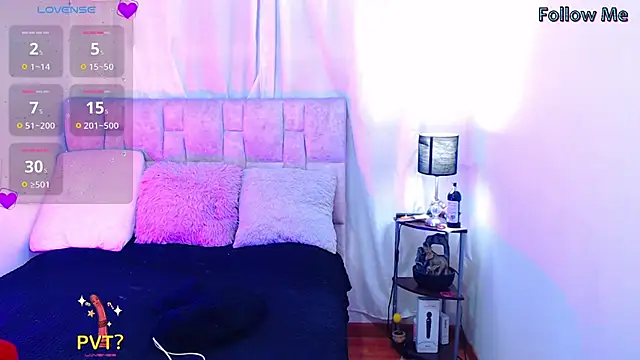 Snapshot of CharlottLee chatting on 22, 5, 2026 CharlottLee online show from 22, 5, 2026