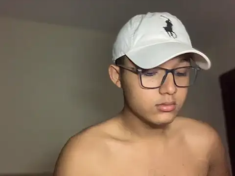 Chriis 18 online show from 21, 4, 2026