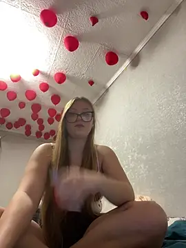 MissAuroraX online show from 23, 4, 2026