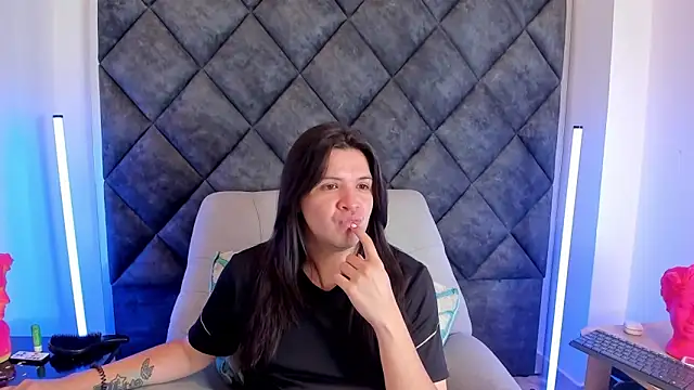 MatthewDavis  online show from 22, 4, 2026