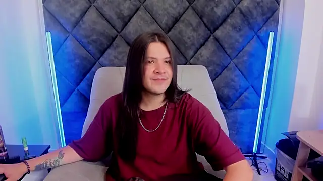 MatthewDavis  online show from 15, 4, 2026