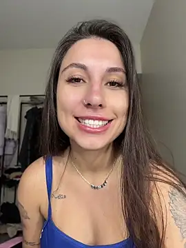 Snapshot of Carolzinhalux69 chatting on 5, 7, 2026 Carolzinhalux69 online show from 5, 7, 2026