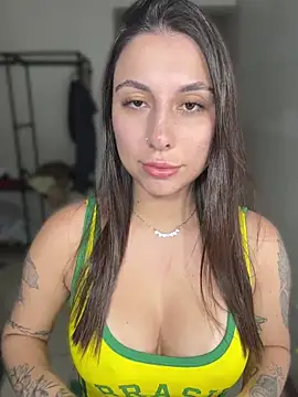 Snapshot of Carolzinhalux69 chatting on 13, 6, 2026 Carolzinhalux69 online show from 13, 6, 2026