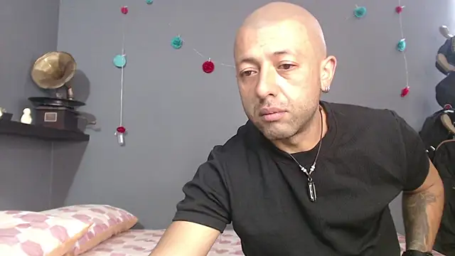  bonnie and clyde online show from 3, 6, 2026