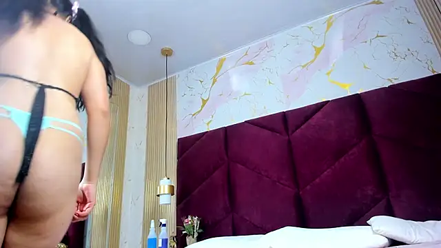 Snapshot of Lia_Nikol chatting on 1, 4, 2026 Lia Nikol online show from 1, 4, 2026