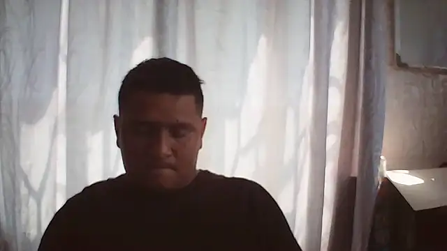 Snapshot of luis20212 chatting on 19, 5, 2026 luis20212 online show from 19, 5, 2026