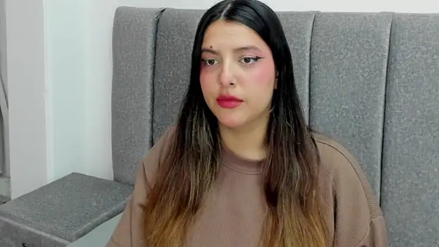 Arihanna London online show from 10, 4, 2026