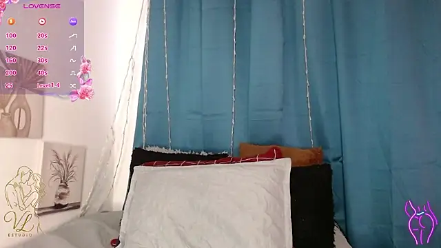 Snapshot of SALAMANDRA_FRANCO chatting on 19, 6, 2026 SALAMANDRA FRANCO online show from 19, 6, 2026