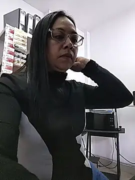 Snapshot of Violeta--7 chatting on 26, 6, 2026 Violeta--7 online show from 26, 6, 2026