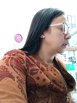 Snapshot of Violeta--7 chatting on 20, 4, 2026 Violeta--7 online show from 20, 4, 2026
