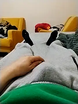 Snapshot of y2561 chatting on 1, 4, 2026 y2561 online show from 1, 4, 2026