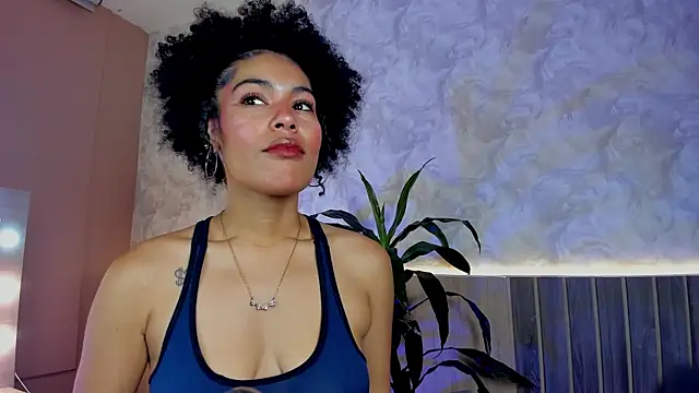 baddie delaylaa online show from 16, 4, 2026