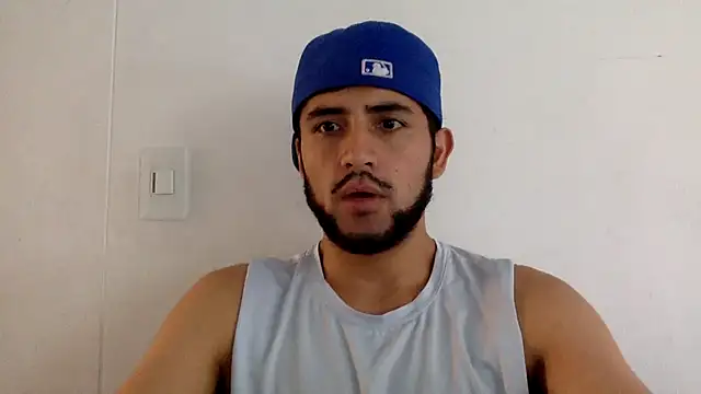 Snapshot of derek_smiith chatting on 24, 6, 2026 derek smiith online show from 24, 6, 2026