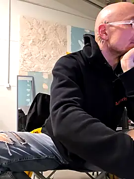 TavoEskort123 online show from 28, 3, 2026