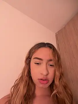 Snapshot of barbievictoria chatting on 29, 4, 2026 barbievictoria online show from 29, 4, 2026