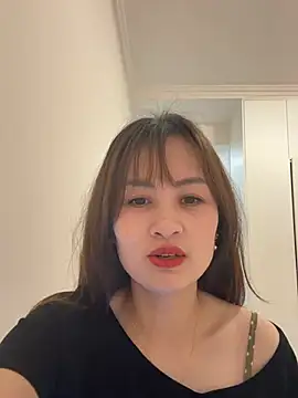 Snapshot of Yang_218 chatting on 6, 4, 2026 Yang 218 online show from 6, 4, 2026