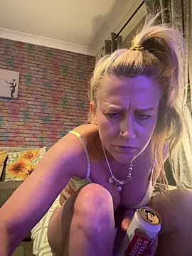 GG-Beautiful-Nightmare online show from 7, 4, 2026