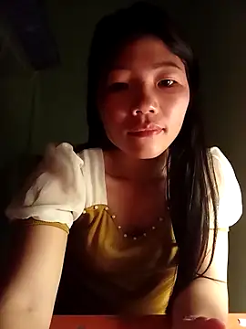 Snapshot of -Quyny- chatting on 6, 4, 2026 -Quyny- online show from 6, 4, 2026
