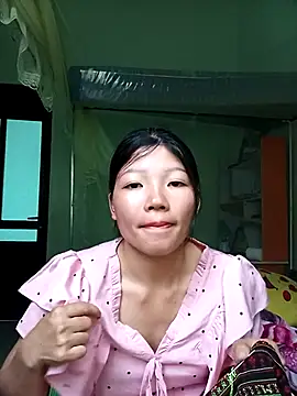 Snapshot of -Quyny- chatting on 9, 5, 2026 -Quyny- online show from 9, 5, 2026
